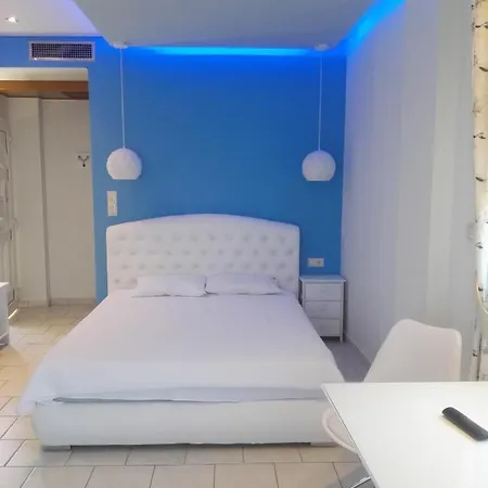 Xenios Zeus 酒店 Nea Iraklitsa