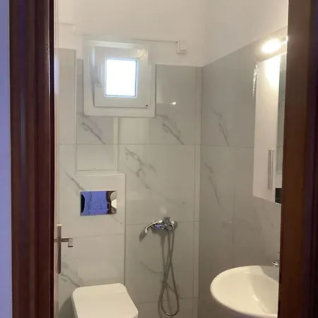 Xenios Zeus Nea Iraklitsa