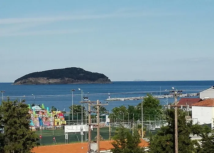 Xenios Zeus * Nea Iraklitsa